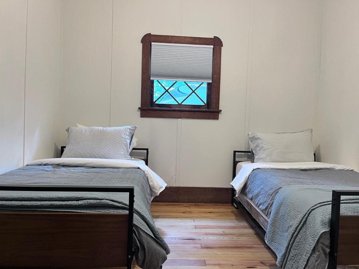 Camp Hudson Pines Villa Corinth Dış mekan fotoğraf